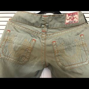 True Religion cut cropped pant olive green size 28